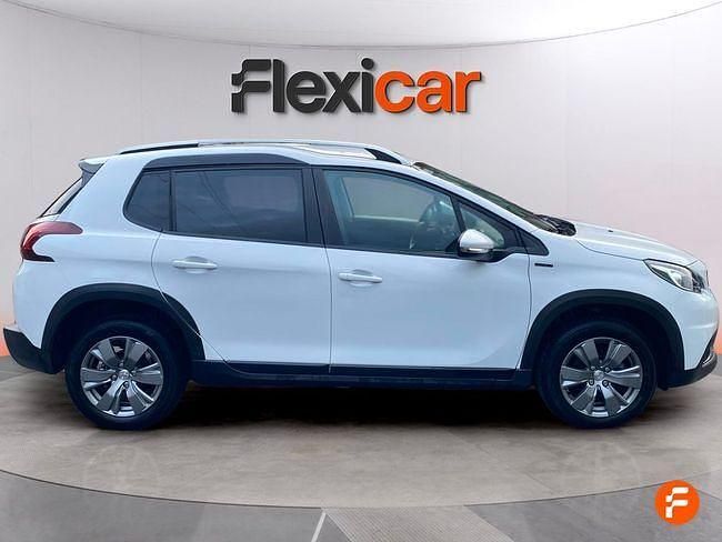 Usado Peugeot 2008 Active 100 CV (73 kW) 2019 Blanco SUV