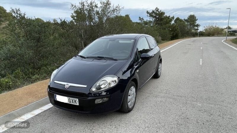 Usado Fiat Grande Punto Sport 75 CV (55 kW) 2010 Azul Utilitario