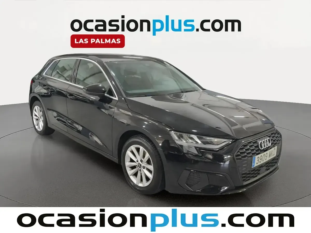 Usado Audi A3 110 CV (80 kW) 2023 Negro Berlina