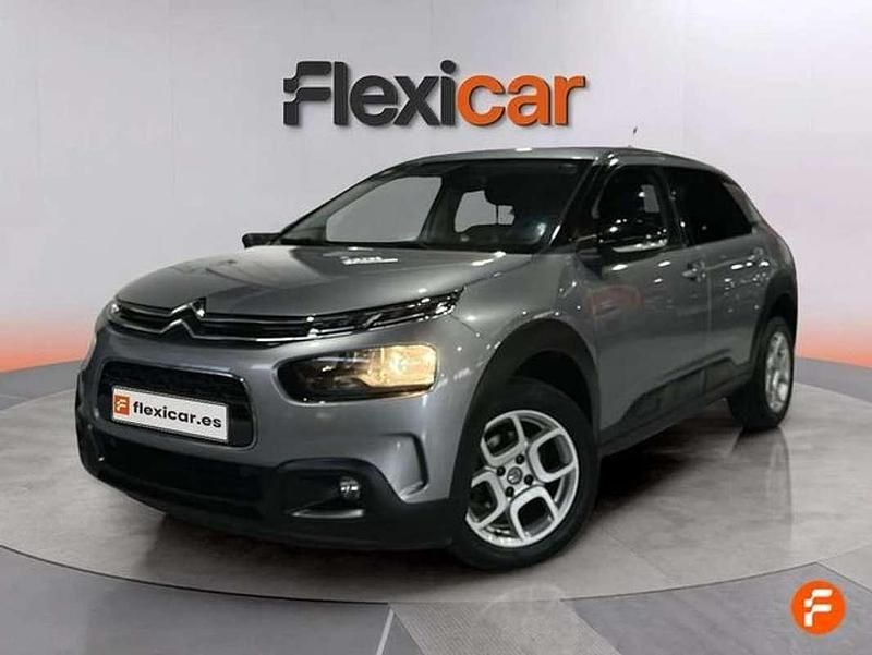 Begagnad Citroën C4 PureTech 110 HK (80 kW) 2018 Grå Sedan