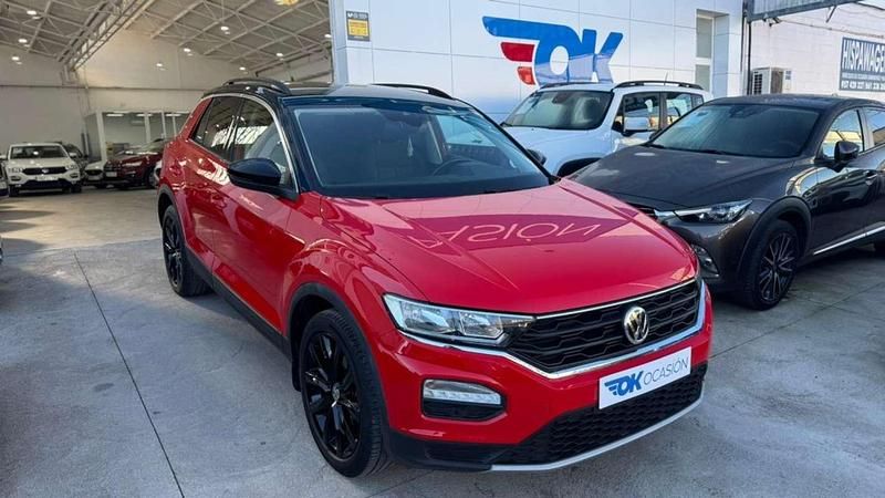 Usado VW T-Roc Advance 116 CV (85 kW) 2019 Rojo SUV