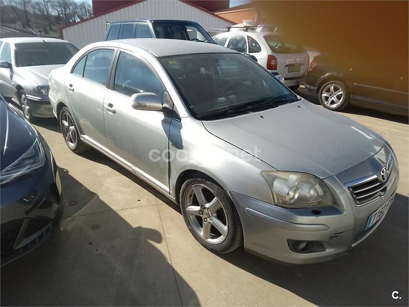 Usado Toyota Avensis Executive 177 CV (130 kW) 2007 Gris / plata Berlina
