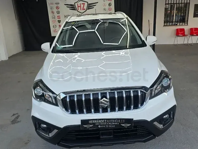 Usado Suzuki SX4 S-Cross GLX 120 CV (88 kW) 2018 Blanco SUV