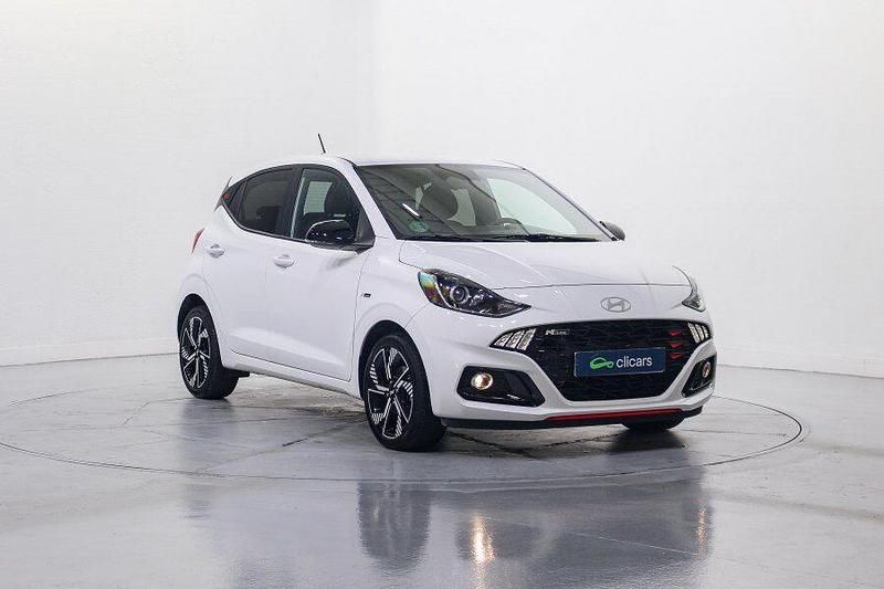 Usado Hyundai i10 N Line 84 CV (61 kW) 2024 Blanco Utilitario