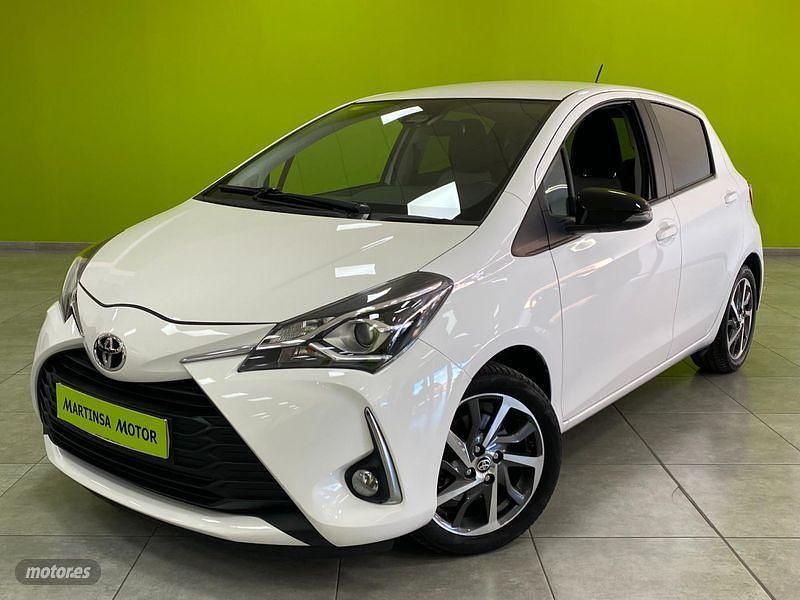 Blanco Usado 2020 Toyota Yaris Berlina | 15.300 € (Buen precio) - Imagen 1/4