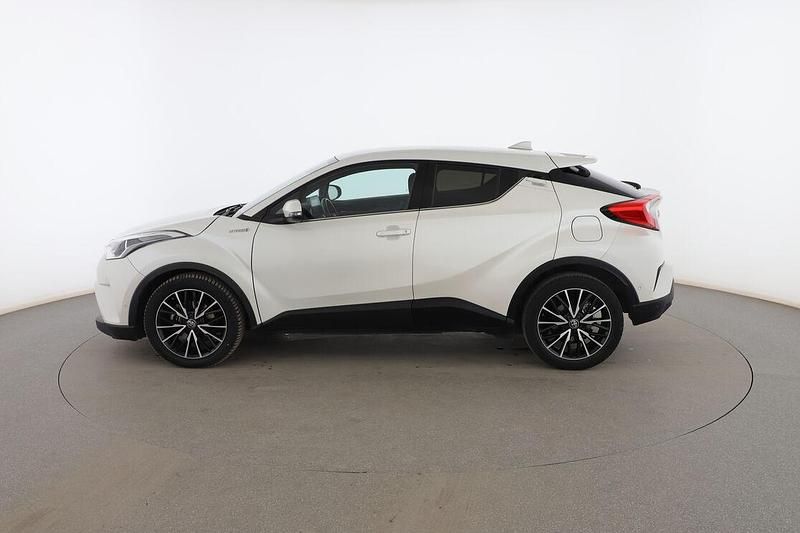 Usado Toyota C-HR Advance 122 HP (89 kW) 2018 Branco SUV