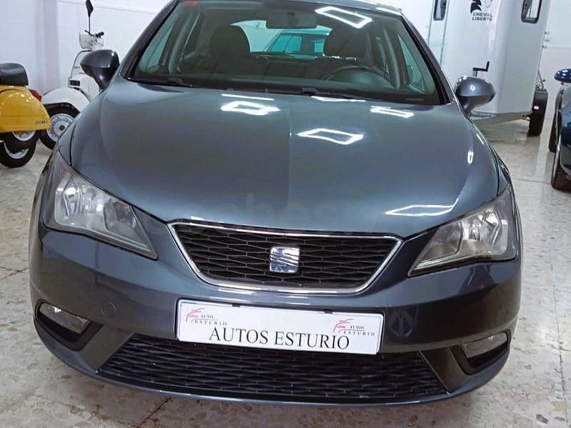 Usado Seat Ibiza Style 105 CV (77 kW) 2013 Gris / plata Berlina