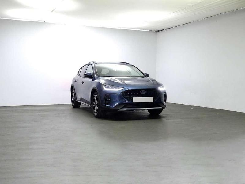 Usado Ford Focus Active X 155 CV (114 kW) 2022 Azul Berlina