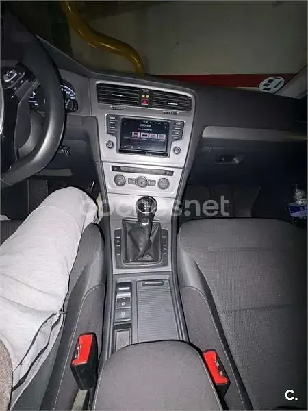 Usado VW Golf VII Sportline 150 CV (110 kW) 2016 Rojo Berlina