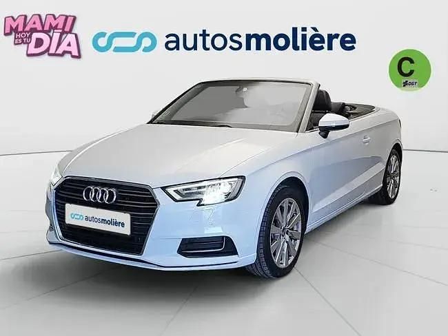 Käytetty Audi A3 Design 116 HP (85 kW) 2018 Valkoinen Sedan