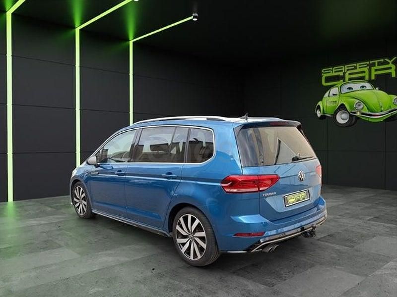 Usado VW Touran Sportline 150 CV (110 kW) 2021 Azul Monovolumen