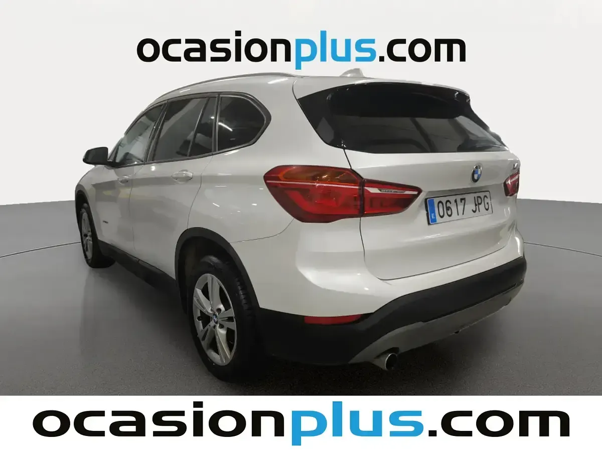 Używany BMW X1 150 KM (110 kW) 2016 Biały SUV