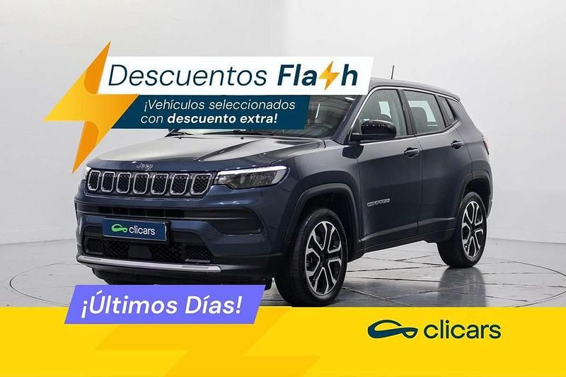 Usado Jeep Compass Altitude 129 CV (94 kW) 2024 Azul SUV