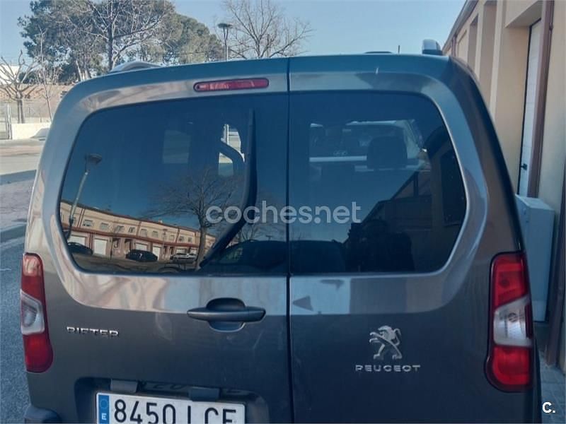 Brugt Peugeot Rifter Allure 130 HK (95 kW) 2019 Grå MPV