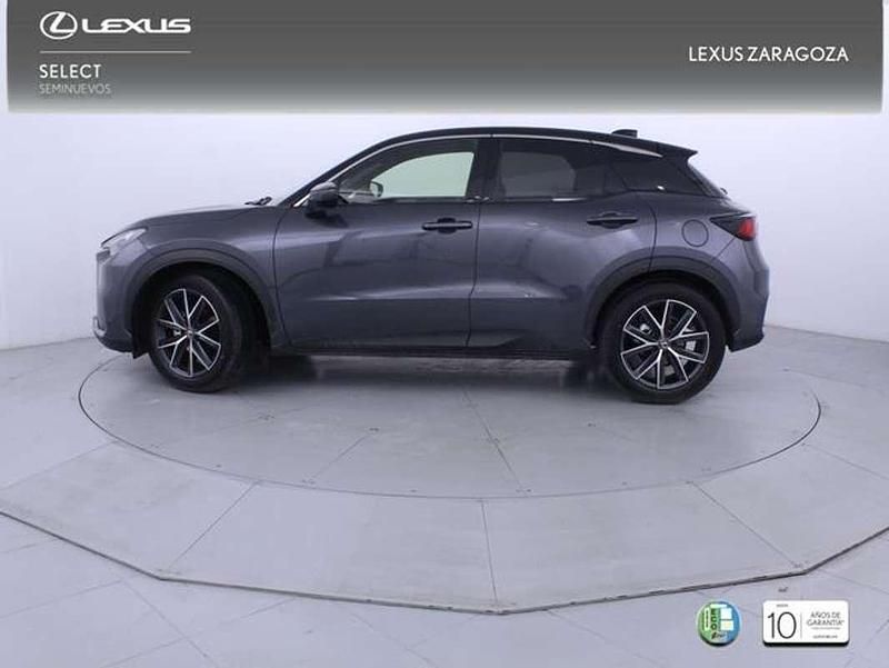 Nuevo Lexus LBX 136 CV (100 kW) 2025 Gris SUV