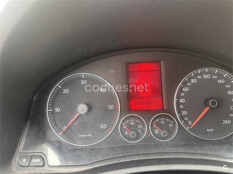 Azul Usado 2004 VW Golf Conceptline Berlina | 3000 € (Precio justo) - Imagen 1/4