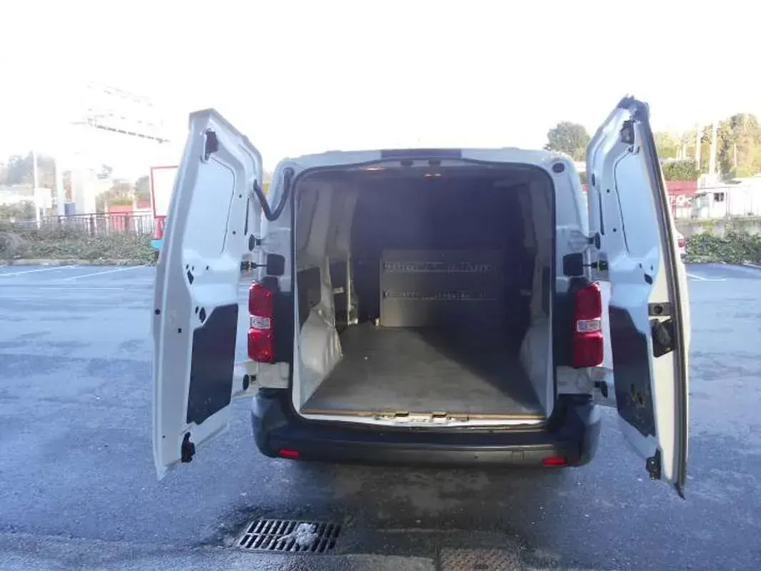 Usado Citroën Jumpy 120 CV (88 kW) 2020 Monovolumen