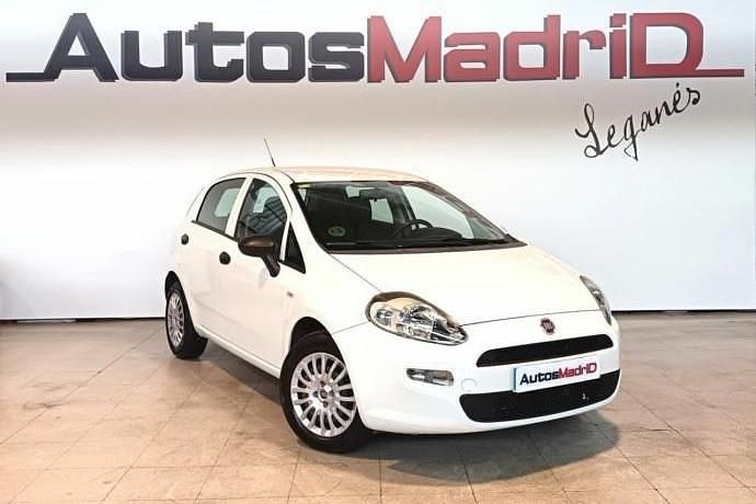 Blanco Usado 2018 Fiat Punto S Utilitario | 8990 € (Un poco caro) - Imagen 1/4