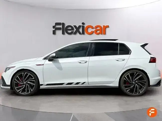 Usado VW Golf VII GTI Clubsport 301 CV (221 kW) 2021 Blanco Utilitario