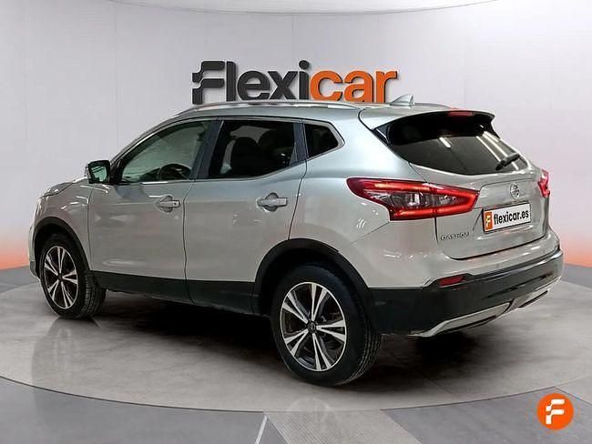 Usado Nissan Qashqai Acenta 140 CV (102 kW) 2018 Gris SUV