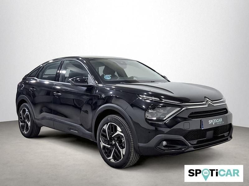 Negro Usado 2024 Citroën C4 PureTech Berlina | 17.950 € (Precio justo) - Imagen 1/4