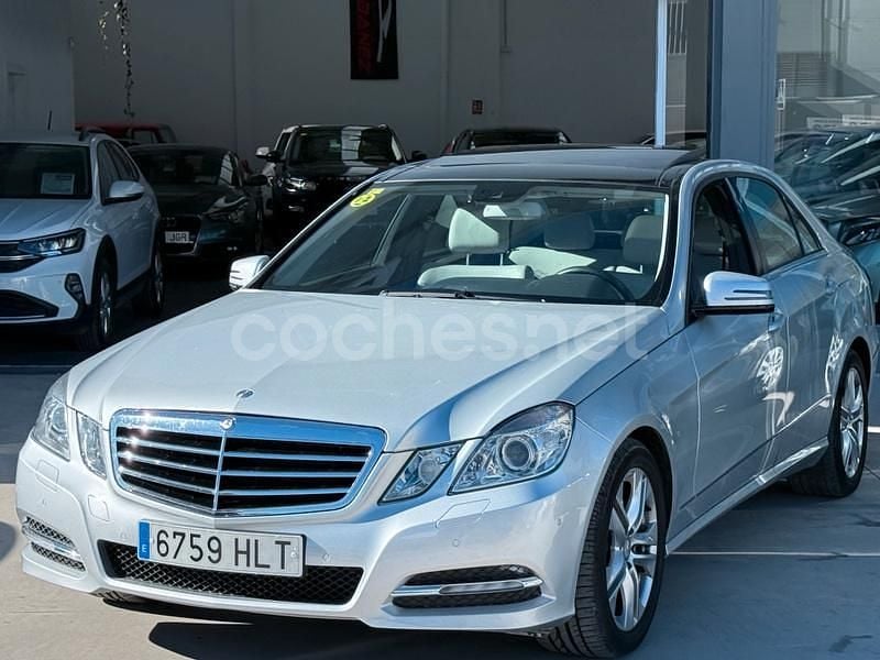 Gris / plata Usado 2013 Mercedes E250 Elegance Berlina | 15.999 € (Super precio) - Imagen 1/4