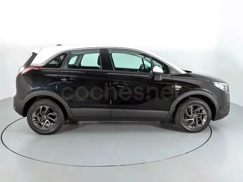 Käytetty Opel Crossland X Design Edition 110 HP (80 kW) 2019 Musta Katumaasturi