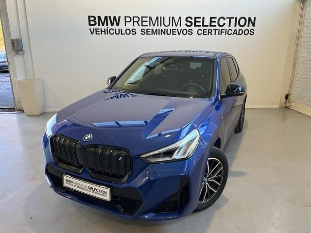 Azul Usado 2023 BMW iX1 Luxury Line SUV | 55.890 € (Caro) - Imagen 1/4