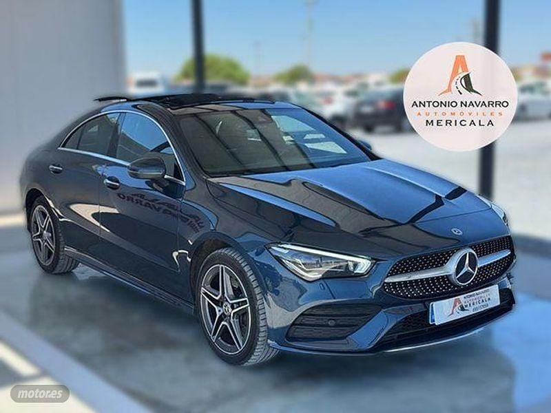 Azul Usado 2022 Mercedes CLA250e Executive Berlina | 27.300 € - Imagen 1/4