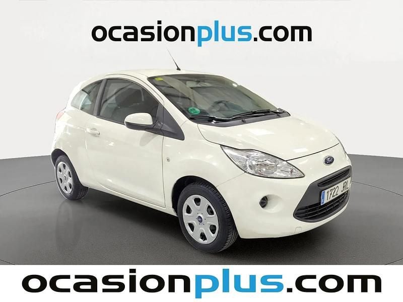 Usado Ford Ka Trend+ 69 CV (50 kW) 2016 Blanco Utilitario