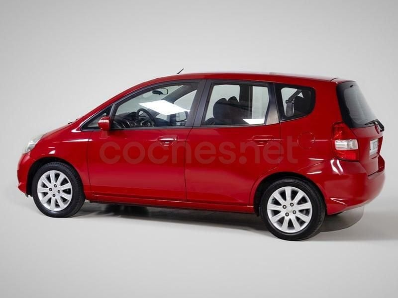 Usado Honda Jazz ES 83 CV (61 kW) 2006 Granate Utilitario