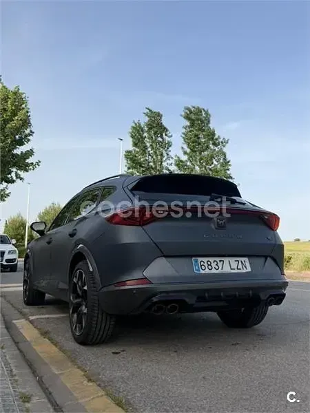 Usado Cupra Formentor VZ 310 CV (228 kW) 2022 Gris / plata SUV