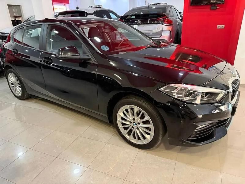 Occasion BMW 118 Sport Line 136 PK (100 kW) 2023 Wit Hatchback