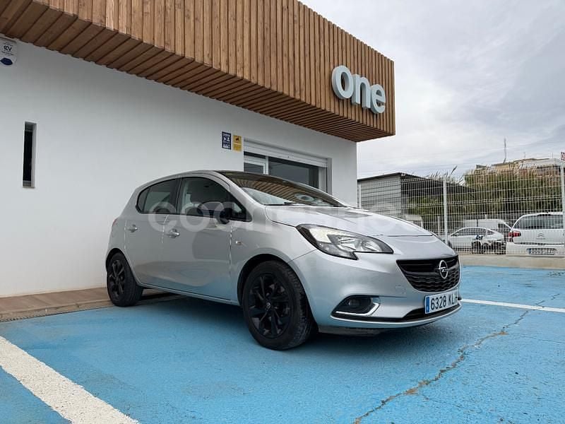 Usado Opel Corsa Color Edition 100 CV (73 kW) 2019 Gris / plata Berlina