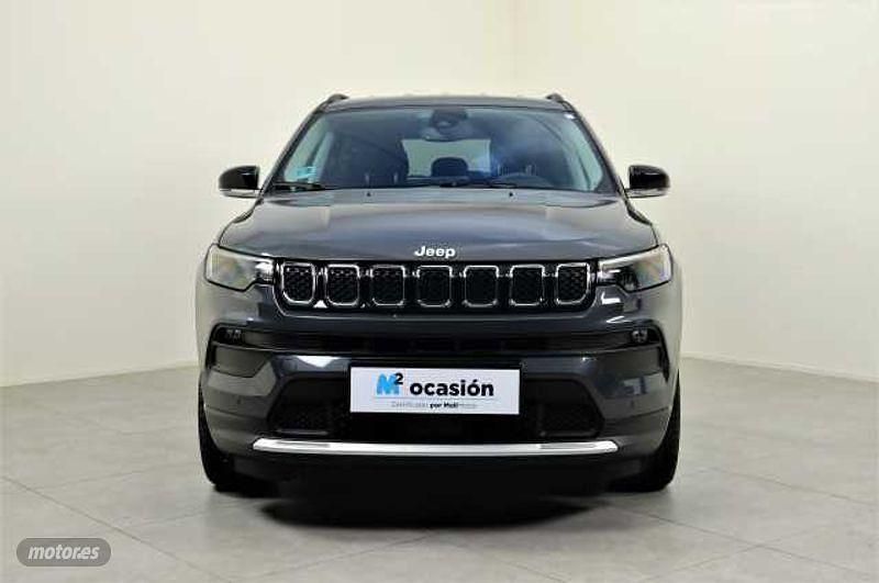 Usado Jeep Compass Limited 120 CV (88 kW) 2021 Gris SUV
