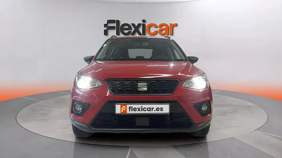 Usado Seat Arona Reference 95 CV (69 kW) 2021 Rojo SUV