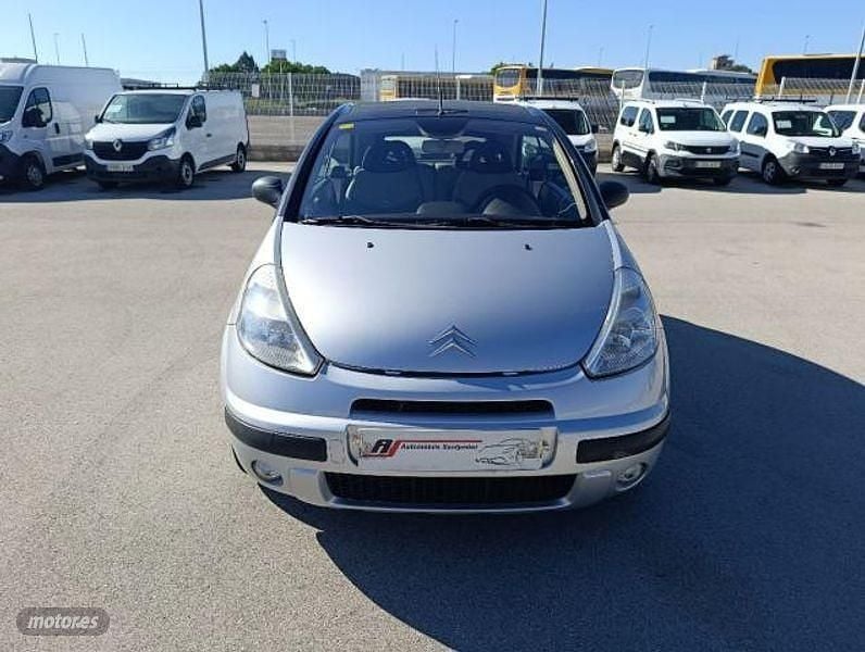 Usado Citroën C3 109 CV (80 kW) 2003 Plateado Descapotable
