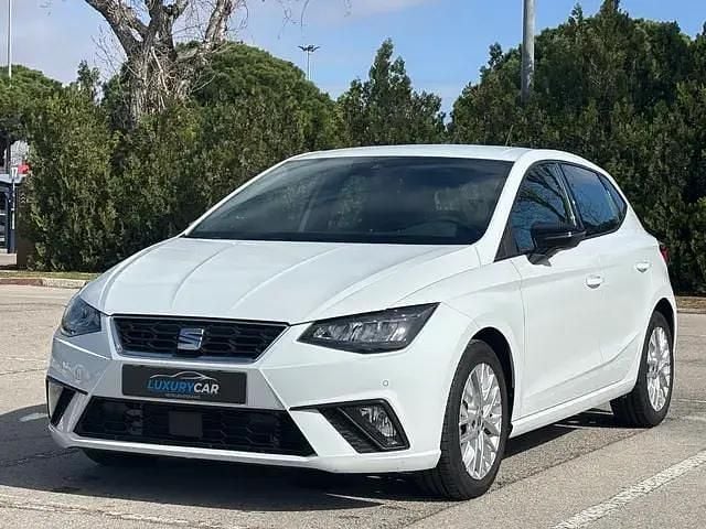 Usado Seat Ibiza FR 110 HP (80 kW) 2022 Branco Citadino