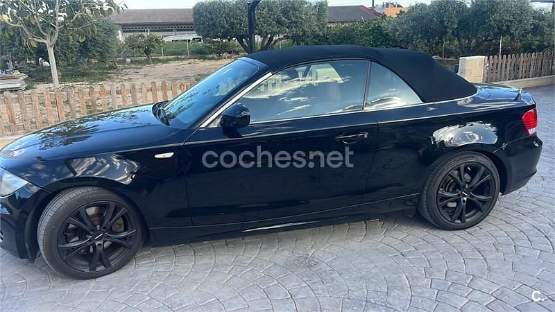 Usado BMW 123 Cabriolet 204 CV (150 kW) 2009 Negro Descapotable