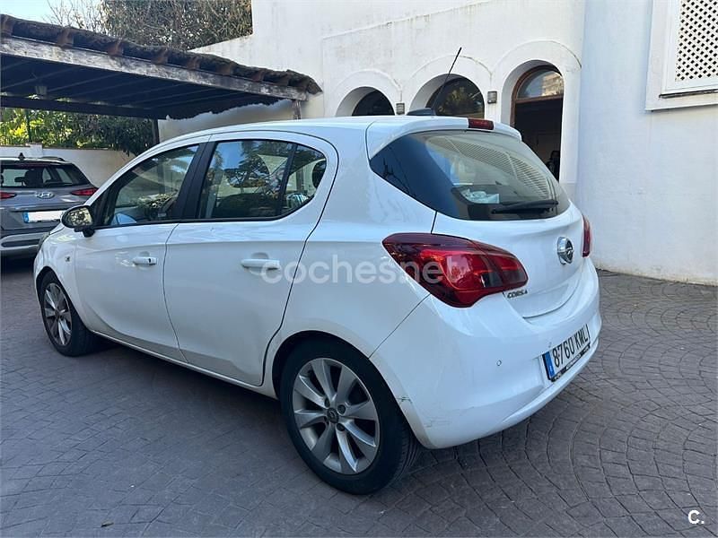 Usado Opel Corsa Selective 90 CV (66 kW) 2018 Blanco Utilitario