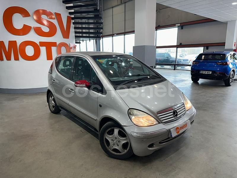 Usado Mercedes A160 Classic 82 CV (60 kW) 2004 Gris / plata Berlina