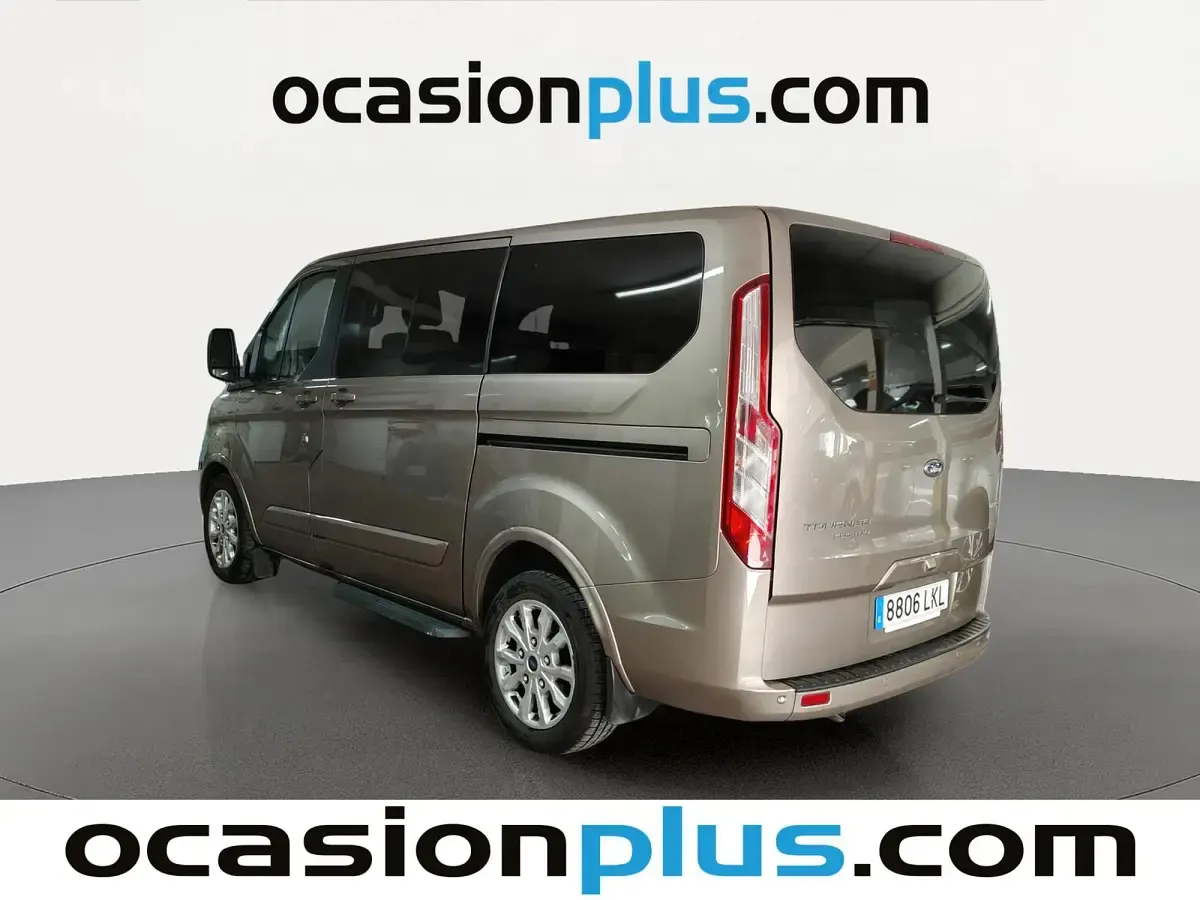 Usado Ford Tourneo Custom Titanium 130 CV (95 kW) 2020 Gris Van