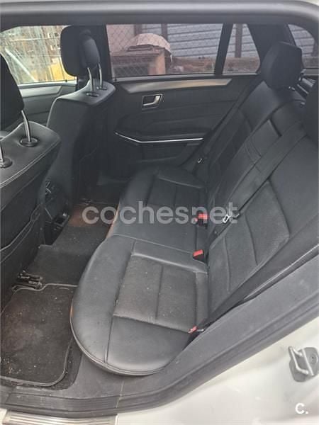 Usado Mercedes E220 170 CV (125 kW) 2015 Blanco Familiar