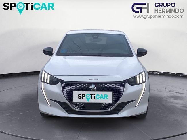 Usado Peugeot e-208 GT 100 kW (136 CV) 2021 Blanco Utilitario