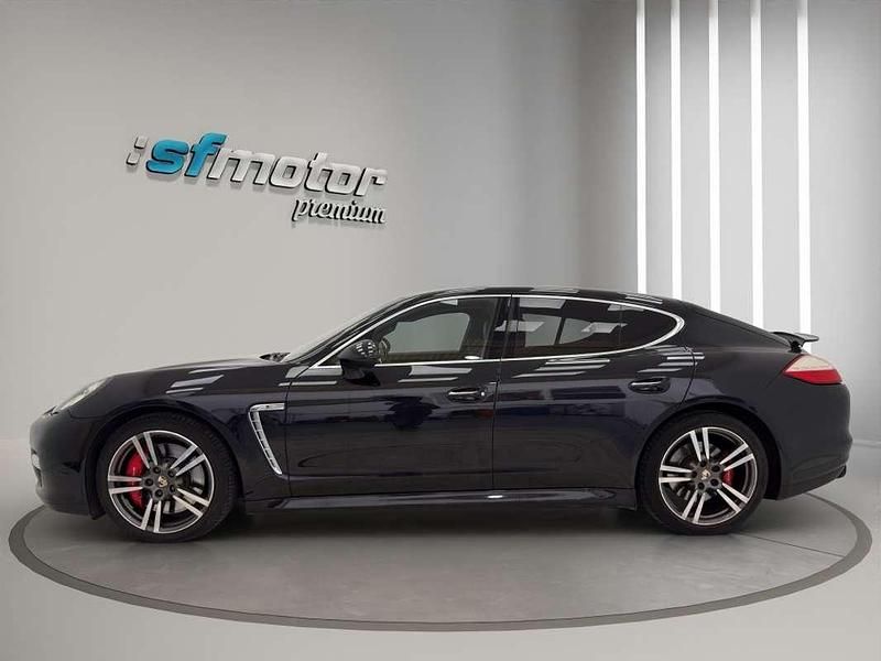 Usado Porsche Panamera Turbo 500 CV (367 kW) 2010 Negro Berlina