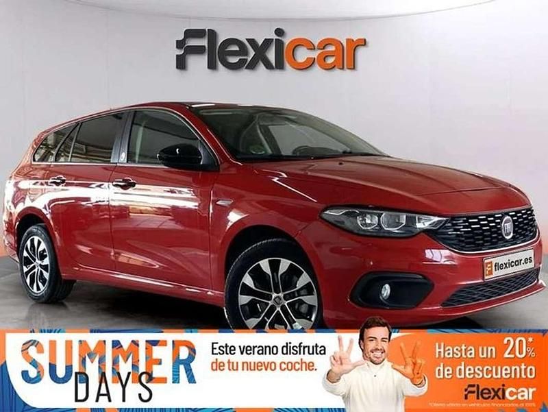 Rojo Usado 2020 Fiat Tipo Cross Utilitario | 11.290 € (Precio justo) - Imagen 1/4