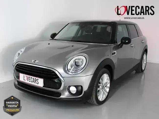Usado Mini Cooper D Clubman 150 CV (110 kW) 2019 Gris / plata Familiar