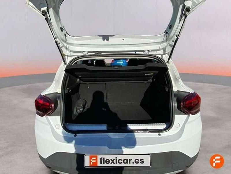 Usado Dacia Sandero Comfort 101 HP (74 kW) 2022 Bege Citadino
