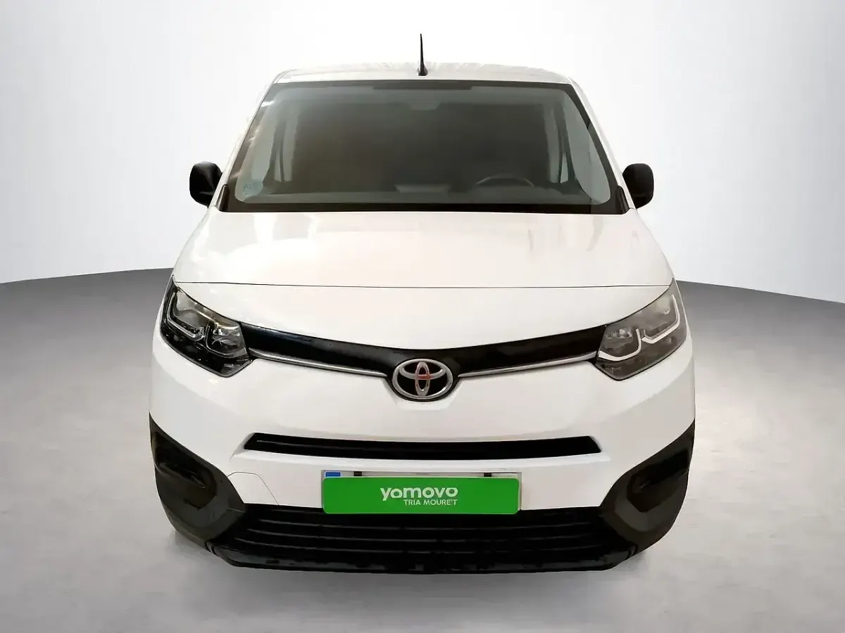 Usado Toyota Proace City City 132 CV (97 kW) 2021 Blanco Monovolumen