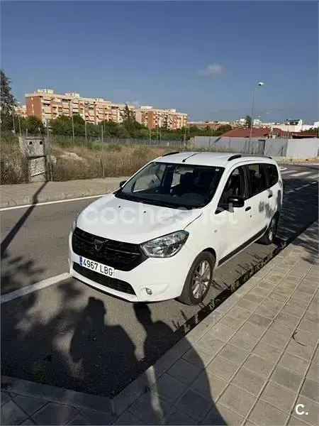 Usado Dacia Lodgy 115 CV (84 kW) 2019 Blanco Monovolumen